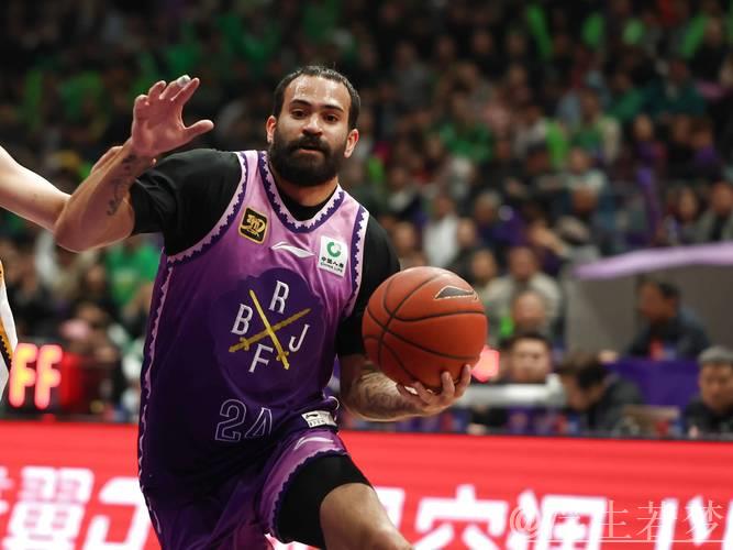 里勒砍32+10+10 北控力克福建险守胜果