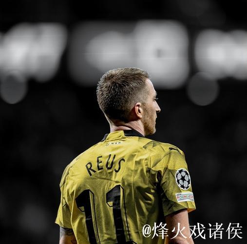 德甲-罗伊斯伤退 小阿扎尔首球+助攻 多特蒙德3-0获胜